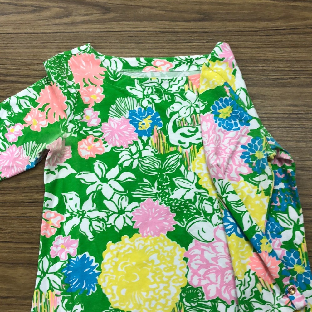 Lilly Pulitzer 3/4 length sleeve shirt.
